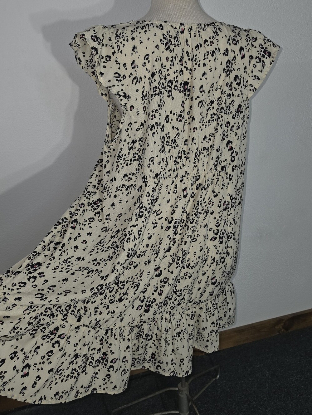 Umgee Dress Cream Leopard-Print Flutter-Cap Sleeve Dress Cream Size L - Picture 12 of 16